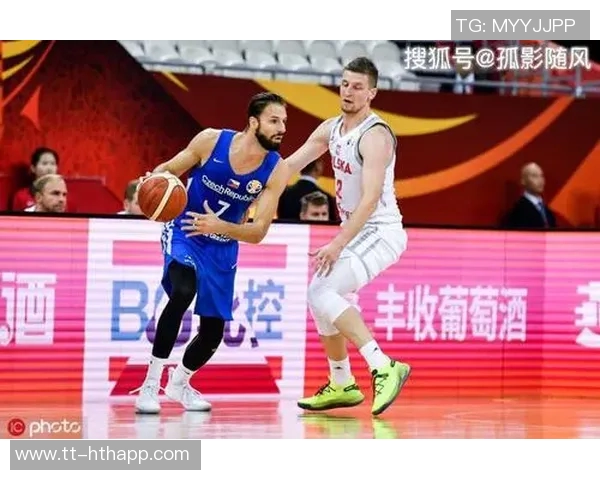 塞尔维亚教练团队深入绿军学习提升球员服务与教练协作效率 塞尔维亚教练团队深入绿军学习提升球员服务与教练协作效率