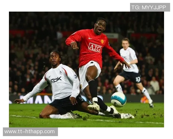 萨哈批评曼联引进年轻前锋舍什科称缺乏经验是错误选择